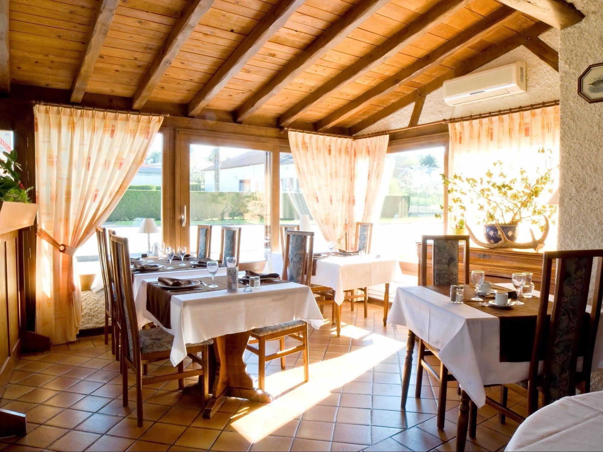 Logis Le Relais De Vacherauville Zewnętrze zdjęcie